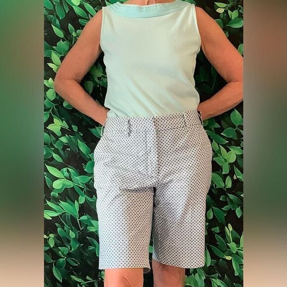 🩵 Talbots Aqua Sleeveless Sweater – Medium – Textured Neckline Shell Top - Picture 2 of 4
